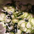 ☆コブタちゃん☆'s cooksnap of when they made 味付け簡単☆きゅうりとわかめの酢の物.