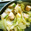 りはるた's cooksnap of when they made 鶏ムネ肉とレタスの生姜塩麹炒め★.
