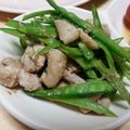 でかあし's cooksnap of when they made 大量消費！絹さやと鶏胸肉の胡麻和え.