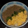 ブロッコリーの部屋's cooksnap of when they made 簡単 そぼろご飯 そぼろ丼 レンジでも.