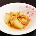 miya1427's cooksnap of when they made おばあちゃんの味＊大根と桜エビの煮もの.