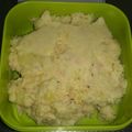 ＭＩ−ＳＡＮ's cooksnap of when they made ビールが消えるワ！贅沢！カニ缶ポテト.