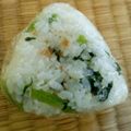 おろくにける's cooksnap of when they made 大根葉のシャキシャキおにぎり.