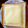 やんちゃんかおちゃん's cooksnap of when they made はちみつチーズトースト.