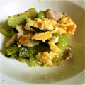アレッシー's cooksnap of when they made チンゲン菜と卵の簡単炒め.