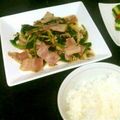 2児ママみきてぃ's cooksnap of when they made キノコほうれん草のバター醤油炒め.