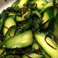 まゆ。神戸の女のこ's cooksnap of when they made かぶときゅうりの浅漬け.