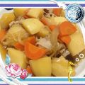 ★☆あずにゃん☆★'s cooksnap of when they made 合言葉は10:1:1 簡単♡肉じゃが.