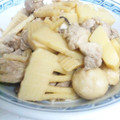 もみじママさん's cooksnap of when they made 簡単 タケノコと鶏の照り照り煮.