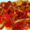 サヨゲ's cooksnap of when they made 玉葱、豚肉、トマト、卵のマヨネーズ炒め.