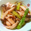 hiroccyo's cooksnap of when they made 鶏肉とアスパラとしめじのマヨネーズ炒め.