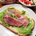 YUKIKI☆'s cooksnap of when they made 焼きレタス粗挽き黒胡椒ベーコントースト！.
