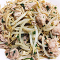 はるchii's cooksnap of when they made 子供も大好き！簡単我が家の豚もやし炒め♪.