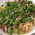 嬢さま's cooksnap of when they made お手軽♪大葉としめじで美味しいパスタ♪.