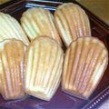 ラビスター's cooksnap of when they made 簡単☆マドレーヌ.