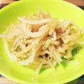 まりちゃママ's cooksnap of when they made 安くて簡単！！もやしの酢の物☆.