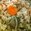 ✿オカピ✿'s cooksnap of when they made ベジブロスを使った舞茸の炊き込みごはん.