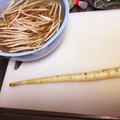 コ゛ッサム歯科's cooksnap of when they made 簡単キレイ！ごぼうの皮のむき方.