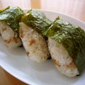 runa10's cooksnap of when they made 魚肉ソーセージおにぎり.