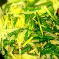 sara99's cooksnap of when they made ニラとジャガイモの激うま炒め.