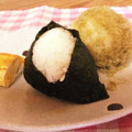 ＊かわもも＊'s cooksnap of when they made とろろ昆布のおにぎり.