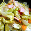 るん♪るん♪♪'s cooksnap of when they made レタスハム炒め.
