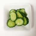ＫＵ−'s cooksnap of when they made 塩こうじ♡お弁当にきゅうりの漬物.