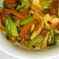 綾葉♪'s cooksnap of when they made 厚揚げとチンゲン菜のピリ辛炒め.