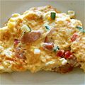 ALOFT's cooksnap of when they made ミックスベジタブルで簡単チーズオムレツ★.