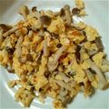 akitanko's cooksnap of when they made ささっと！しめじと卵炒め.