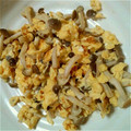 akitanko's cooksnap of when they made ささっと！しめじと卵炒め.