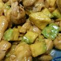 sorairo78's cooksnap of when they made 鶏肉とアボカドのにんにくマヨ醤油炒め.