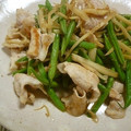 Haru Haru's cooksnap of when they made 新生姜でさっぱり～いんげんの塩炒め.