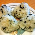 もく介's cooksnap of when they made ほんだしで味おむすび.