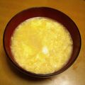 max4995's cooksnap of when they made 超簡単！！玉葱と卵のお味噌汁☆.