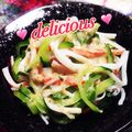 kumi4852's cooksnap of when they made 簡単☆カニカマとキュウリのサラダ.