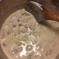 BellmanM's cooksnap of when they made 簡単ロシアン・マッシュルームソース.