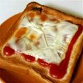 まっしゃん555's cooksnap of when they made 朝食に！材料3つで簡単！ピザトースト！.