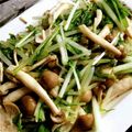 RikA96's cooksnap of when they made しめじと水菜de大人のおひたし.