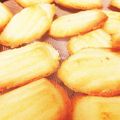 由宇真藍's cooksnap of when they made 10分で出来る♡簡単マドレーヌ.
