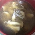 ikurish's cooksnap of when they made しめじまいたけの味噌汁.