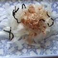 きらり流れ星's cooksnap of when they made 新玉ねぎの簡単塩昆布あえ☆.