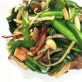 まん☆まる's cooksnap of when they made あともう一品の副菜に♪ニラの柚子胡椒炒め.