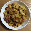 丸ネコ's cooksnap of when they made マヨネーズで炒めるじゃがいもとウインナー.