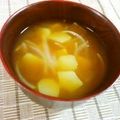 SP♪'s cooksnap of when they made ブロッコリー茎と新玉ねぎの味噌汁.