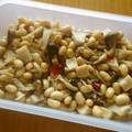 UMAe's cooksnap of when they made きのこと大豆の炒り煮(覚書).