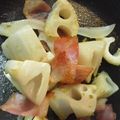 bamb00's cooksnap of when they made れんこんベーコンの柚子胡椒炒め.