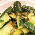 涼月花's cooksnap of when they made 簡単！叩ききゅうりのピリ辛炒め.