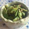 PomeLR's cooksnap of when they made ウチの定番～万能胡麻和えの素.