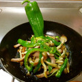 嬉野ダイバー's cooksnap of when they made メガししとうのチンジャオロース風.